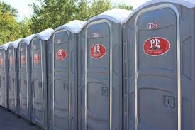 Best VIP or Luxury Restroom Trailers  in Suffolk, VA